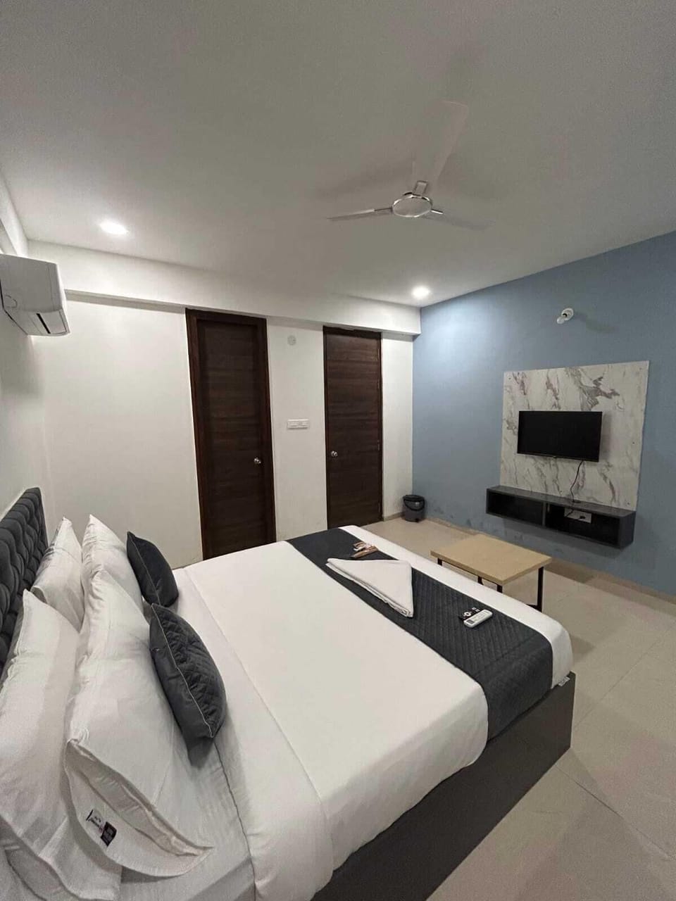 Deluxe Double Room | Free WiFi
