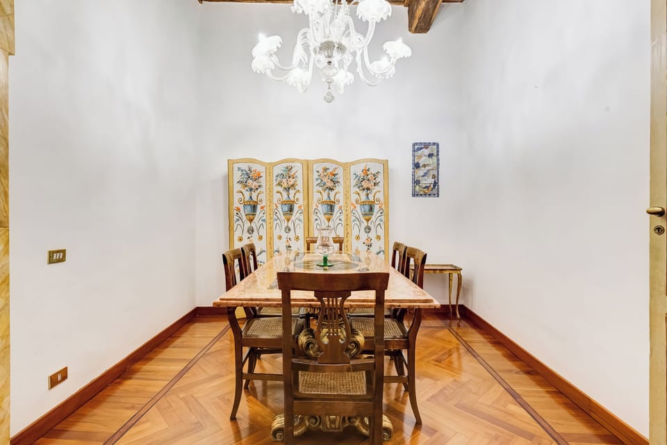 Apartment, 2 Bedrooms, Kitchen, City View | Dining room
