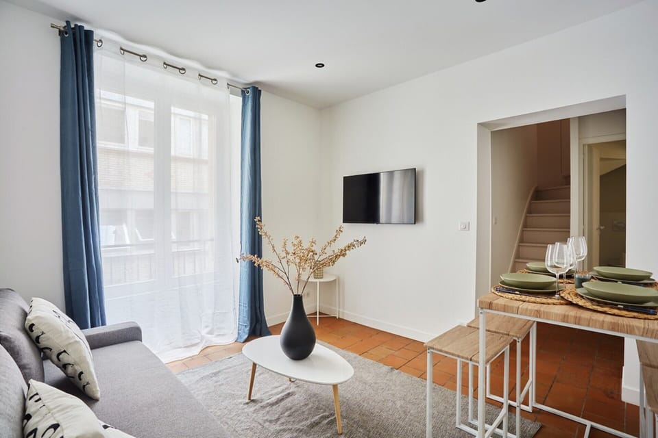 Apartment | Living area