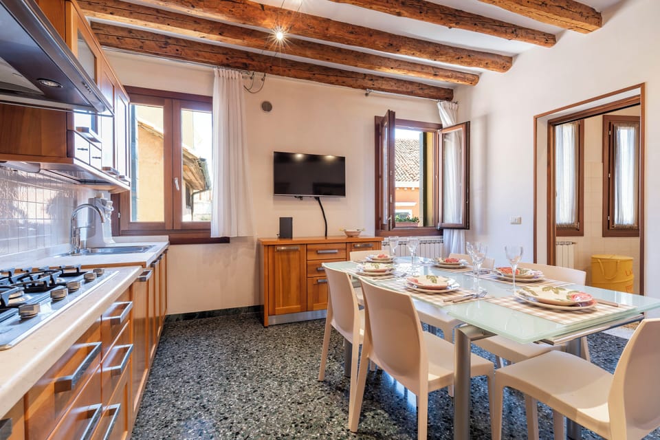 Apartment | In-room dining
