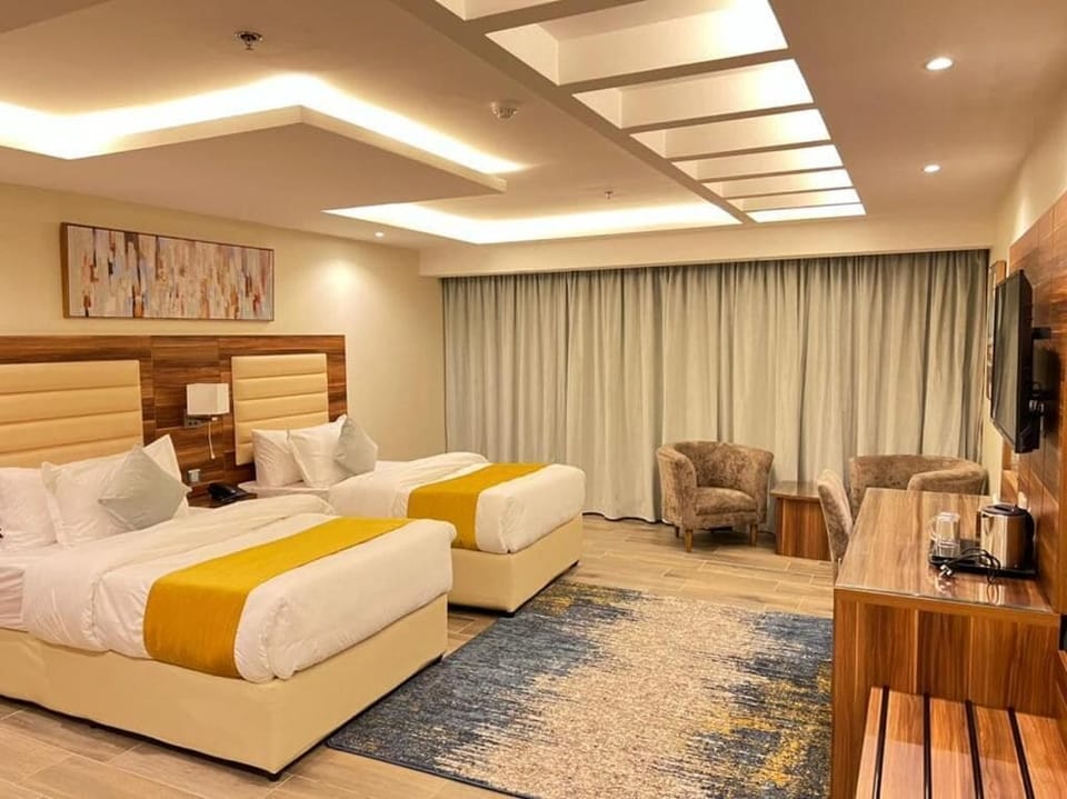 Deluxe Twin Room | Egyptian cotton sheets, premium bedding, down comforters, pillowtop beds