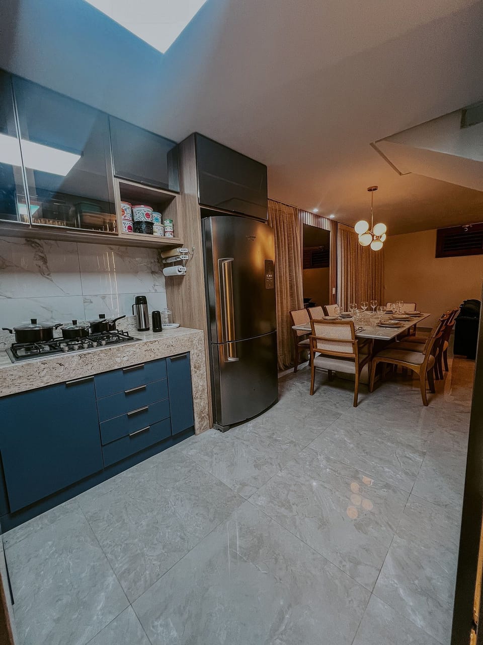 Chalet | Private kitchen | Microwave, stovetop, cookware/dishes/utensils