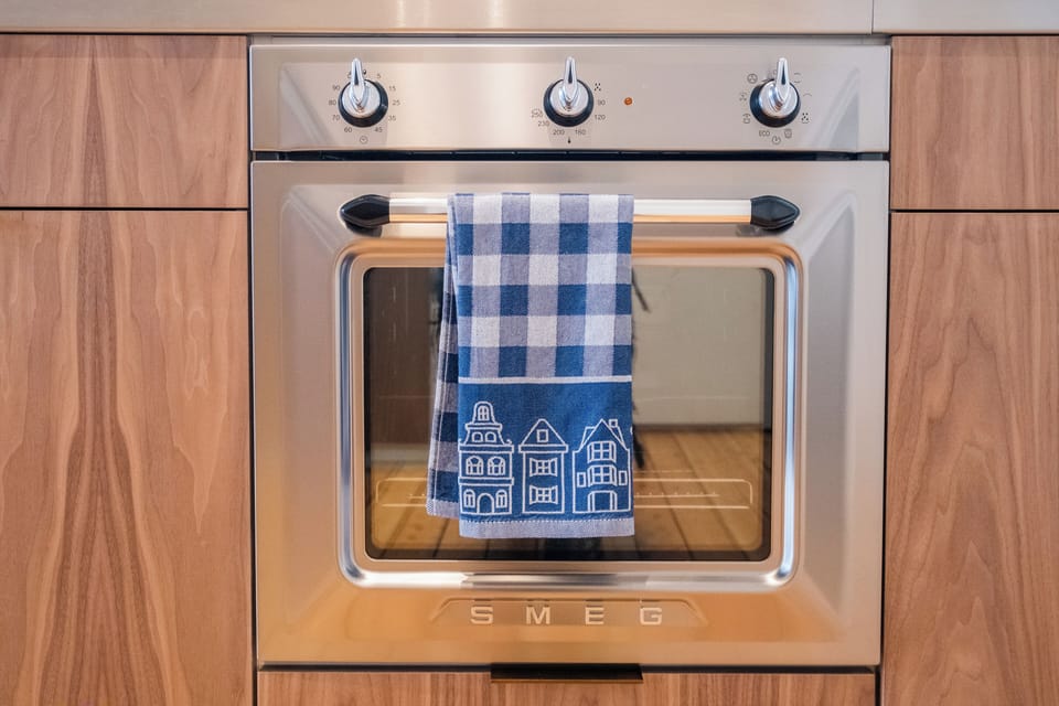 Apartment, 1 Bedroom, Balcony, City View | Miscellaneous