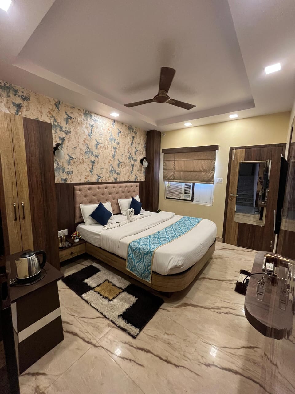 Premium Room, Balcony, River View | Soundproofing, free WiFi