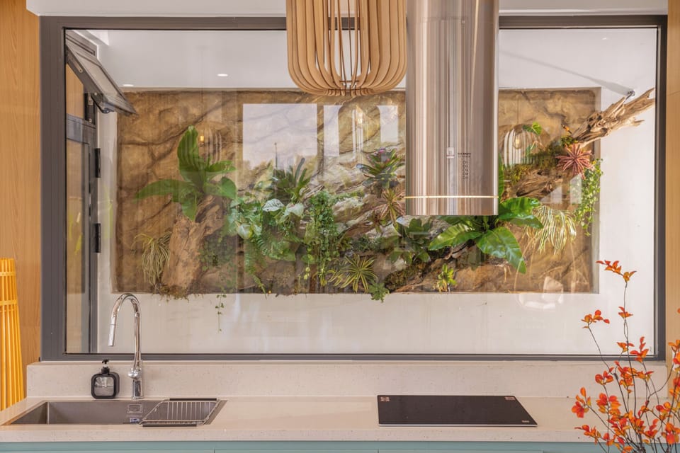 Deluxe Villa, 6 Bedrooms, Private Pool | Private kitchen