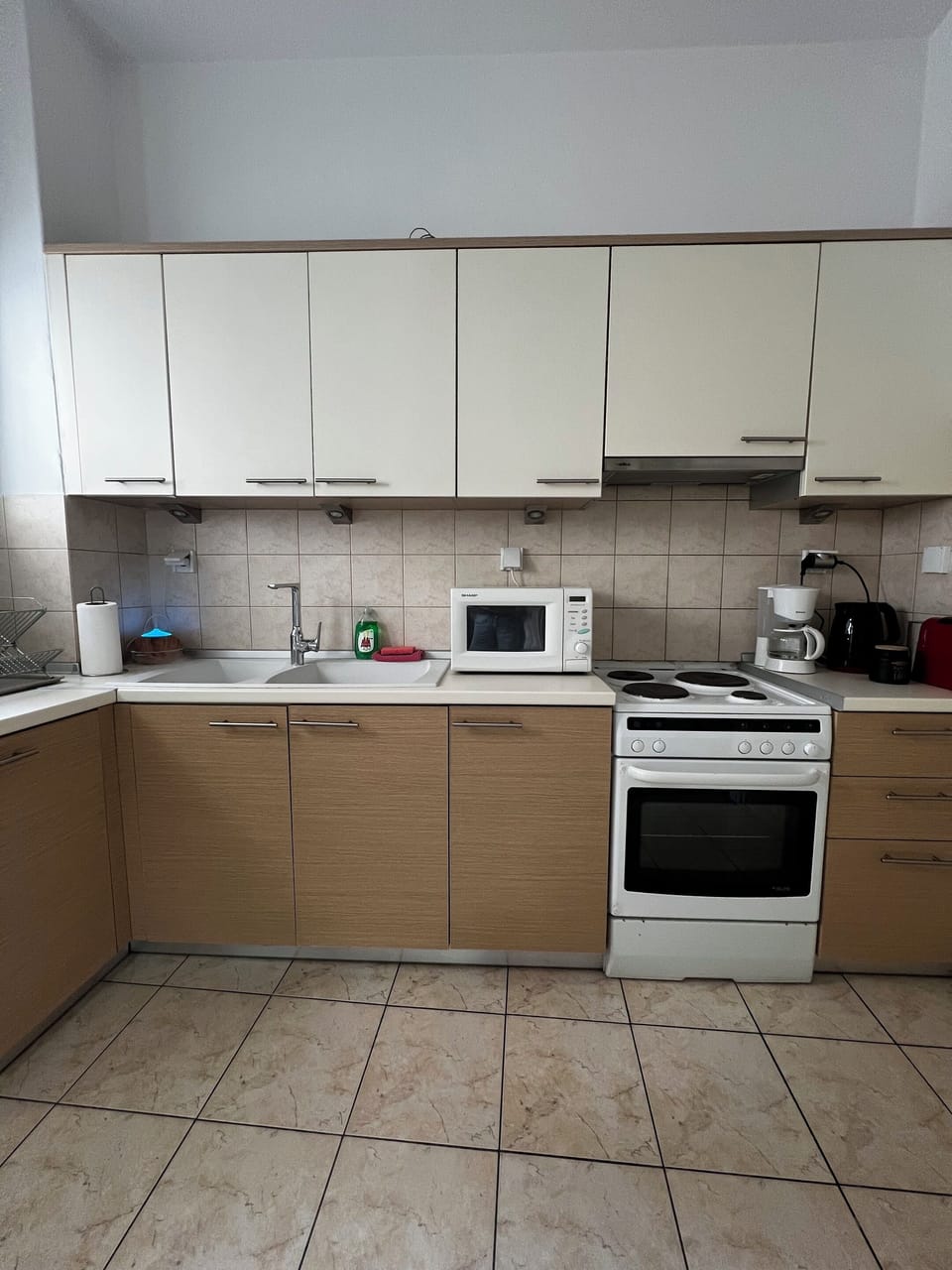Apartment, City View | Private kitchen | Espresso maker, coffee/tea maker, electric kettle