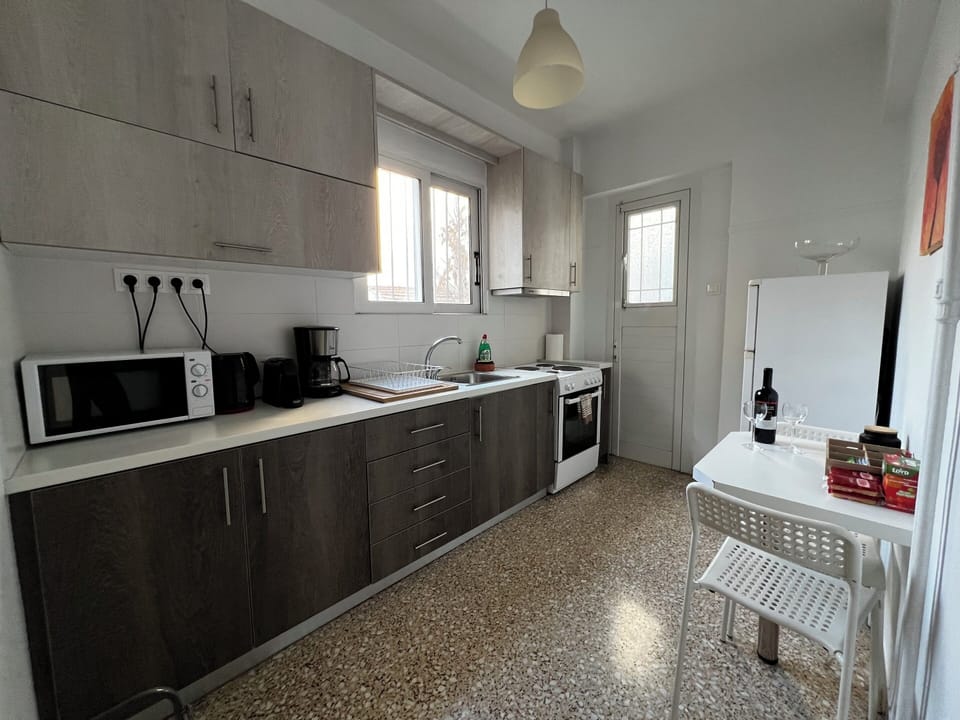 Apartment, City View | Private kitchen | Espresso maker, coffee/tea maker, electric kettle
