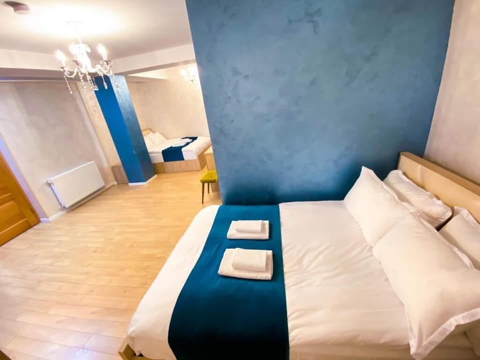 Standard Quadruple Room | Soundproofing, free WiFi, bed sheets