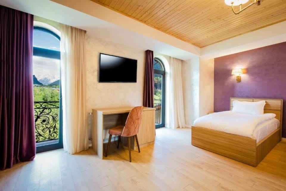 Standard Double Room | Soundproofing, free WiFi, bed sheets