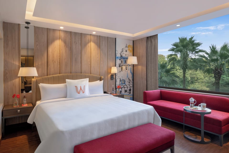 Premium bedding, in-room safe, individually furnished, desk