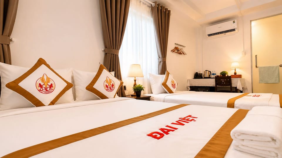 Deluxe Triple Room, Annex Building | Premium bedding, minibar, desk, free WiFi