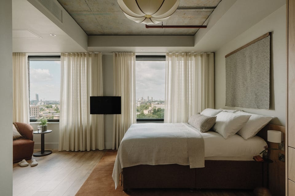 Wheelchair Accessible | Premium bedding, pillowtop beds, iron/ironing board, free WiFi