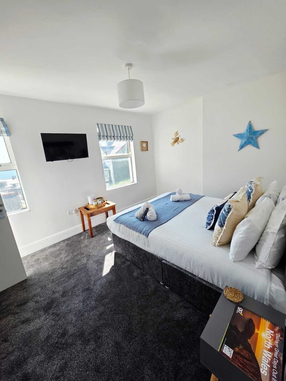 Double Room, Ensuite, Sea View | Free WiFi