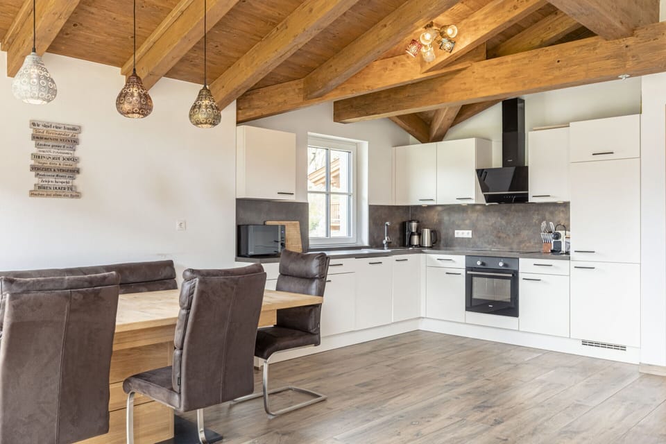 House | Private kitchen | Highchair