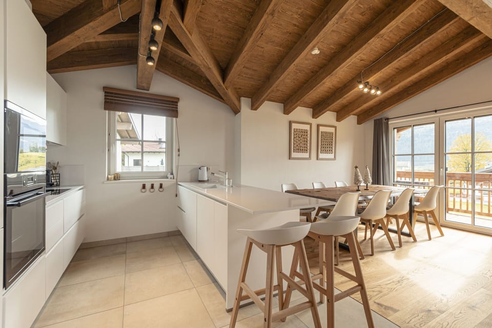House | Private kitchen | Highchair