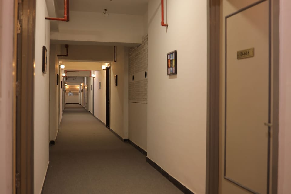 Nimantrana Hotel in Noida