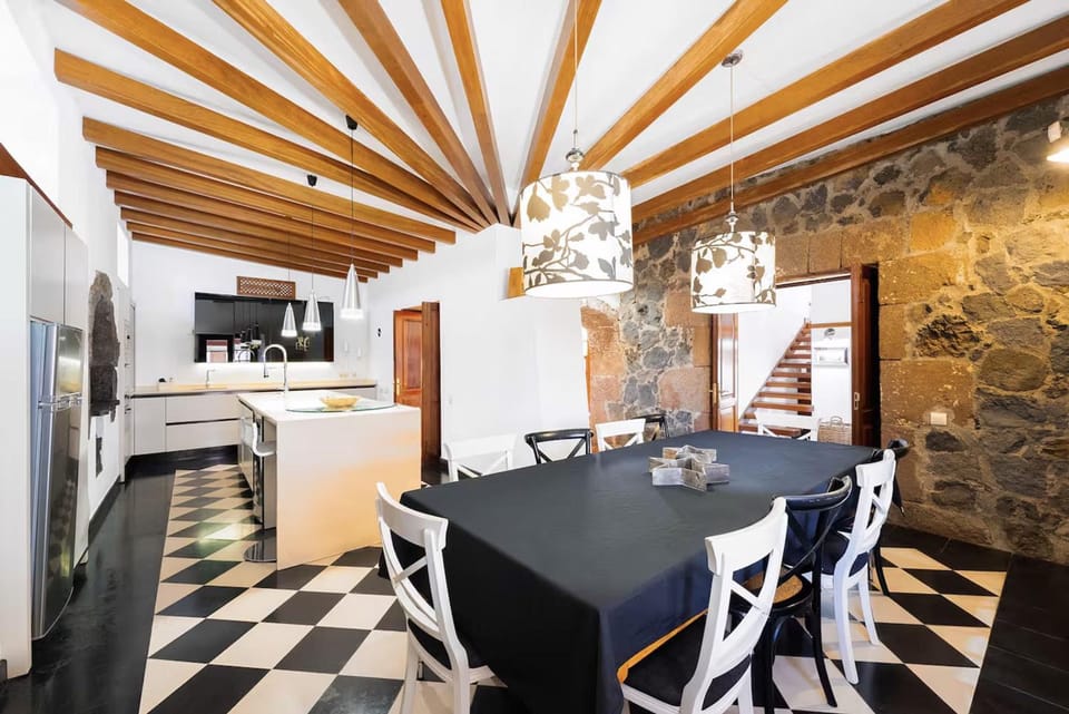 House | 5 bedrooms