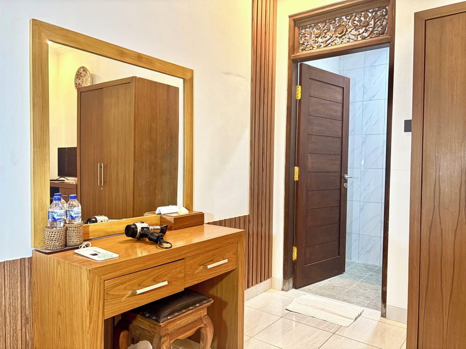 Superior Room, Garden View | Individually decorated, individually furnished, desk, laptop workspace