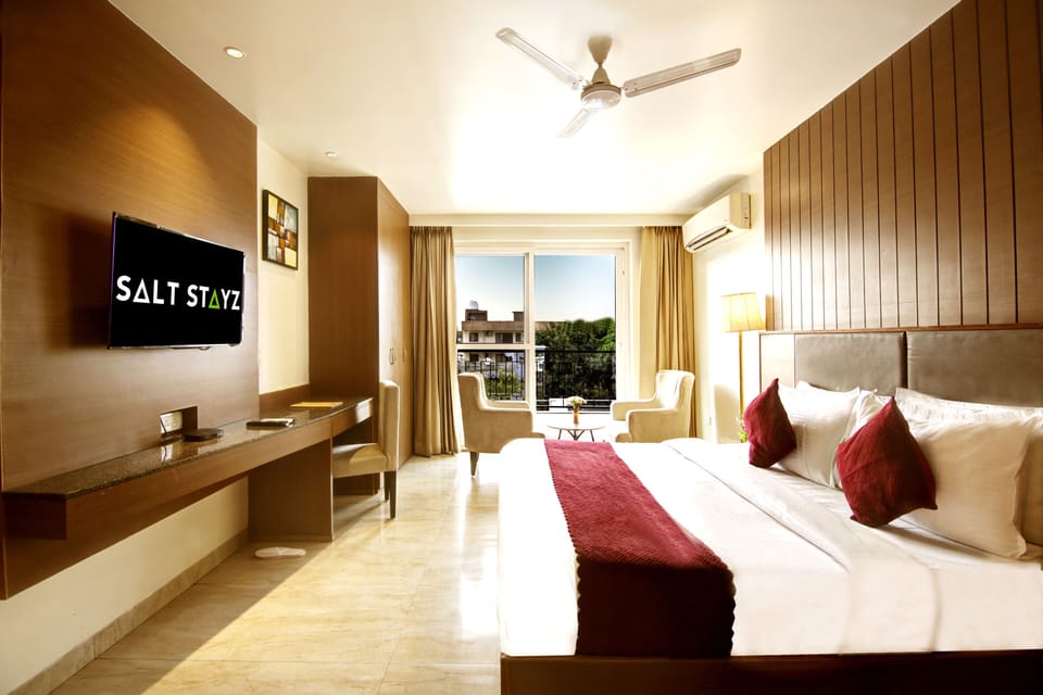 Premium bedding, memory foam beds, in-room safe, desk