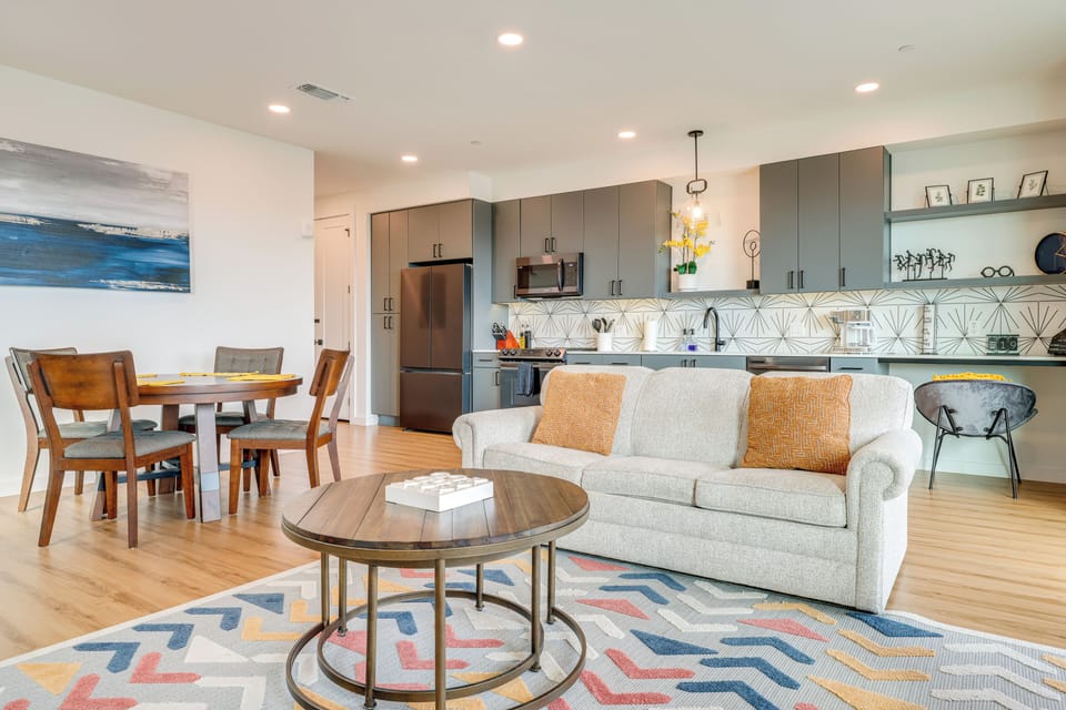 Apartment (1 Bedroom) | Interior