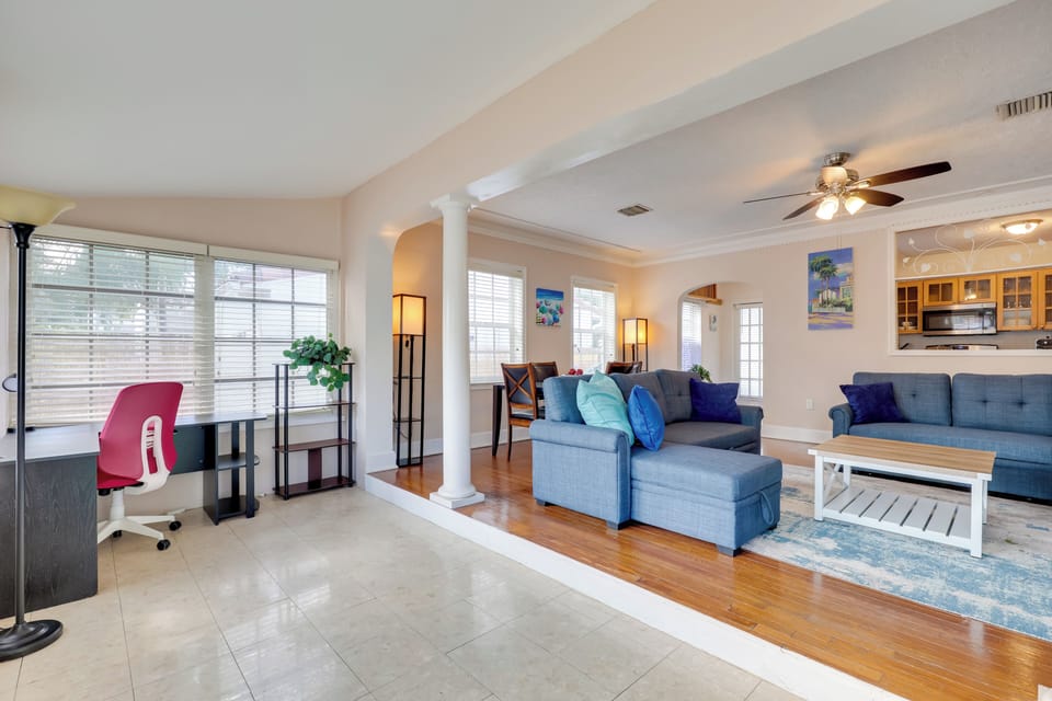 House (2 Bedrooms) | Interior
