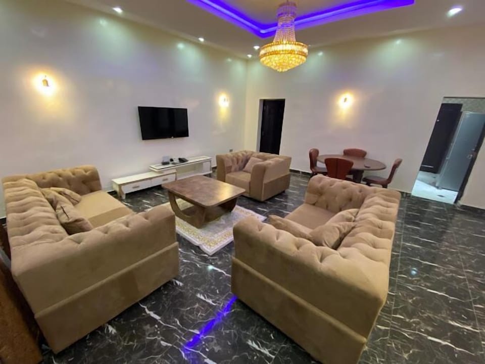Economy Apartment, Balcony, City View | Living area