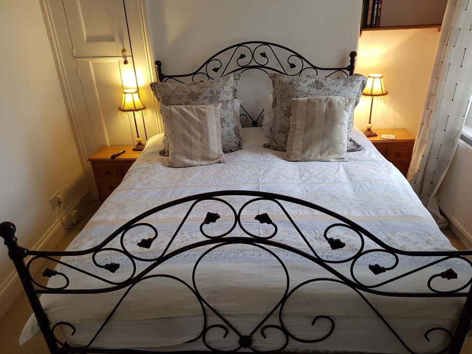 Deluxe Double Room, Ensuite | Free WiFi