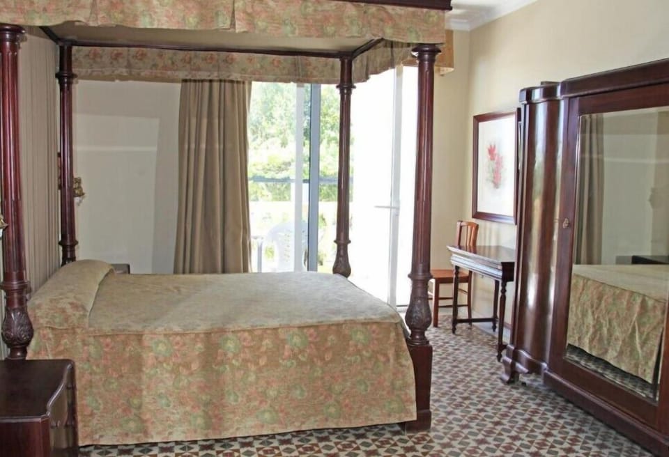 Comfort Double Room, Balcony, City View | In-room safe, free WiFi