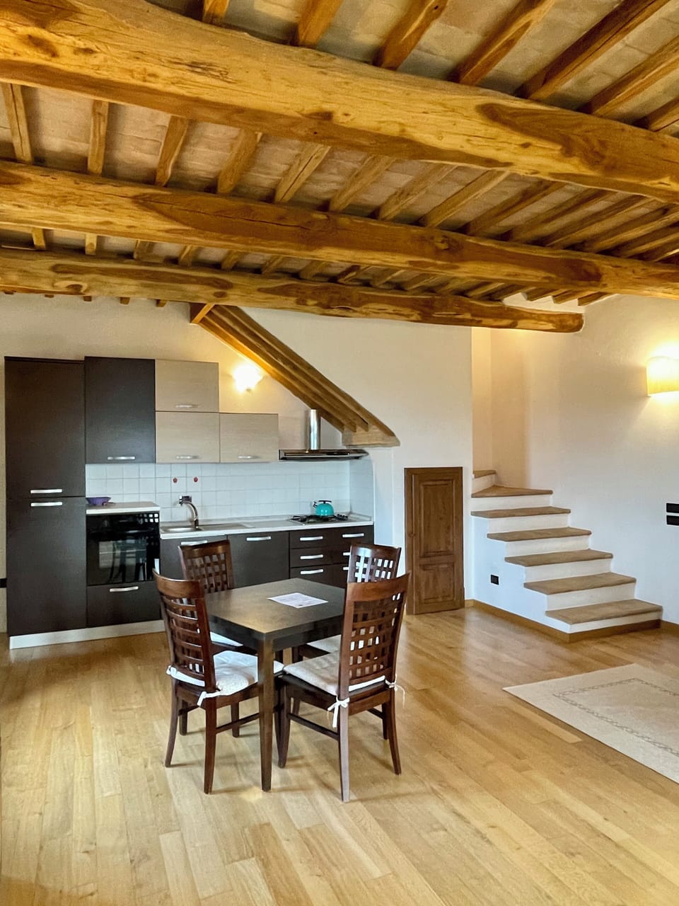 Duplex, Patio, Hill View | Living area | Flat-screen TV