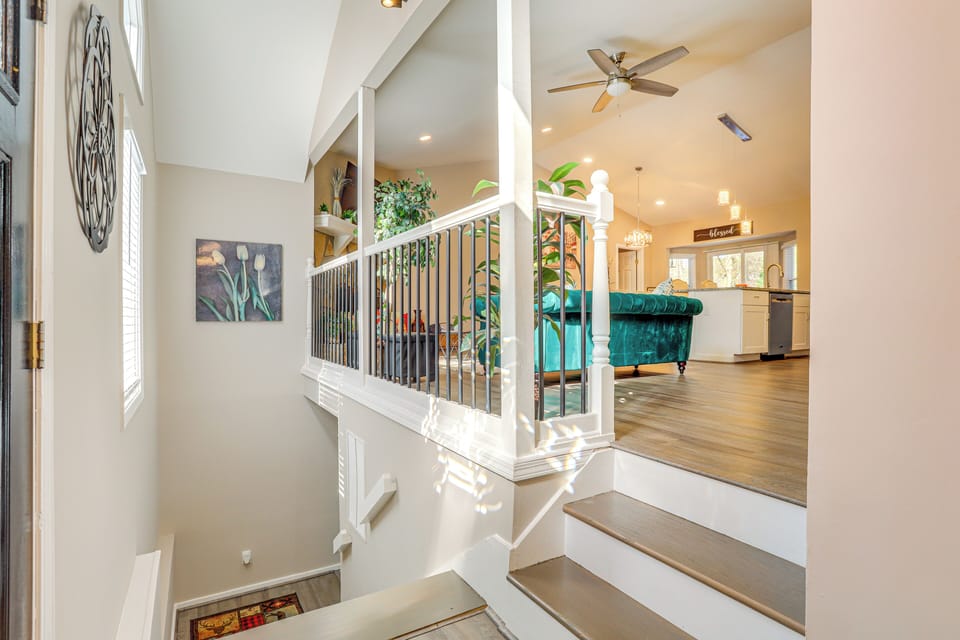 House (4 Bedrooms) | Interior
