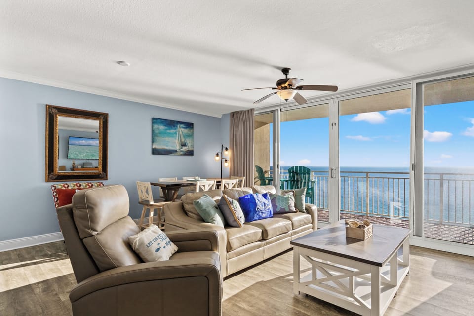 Condo, Multiple Beds, Balcony, Ocean View (Emerald Beach Resort 2028) | Living area | 42-inch flat-screen TV with digital channels