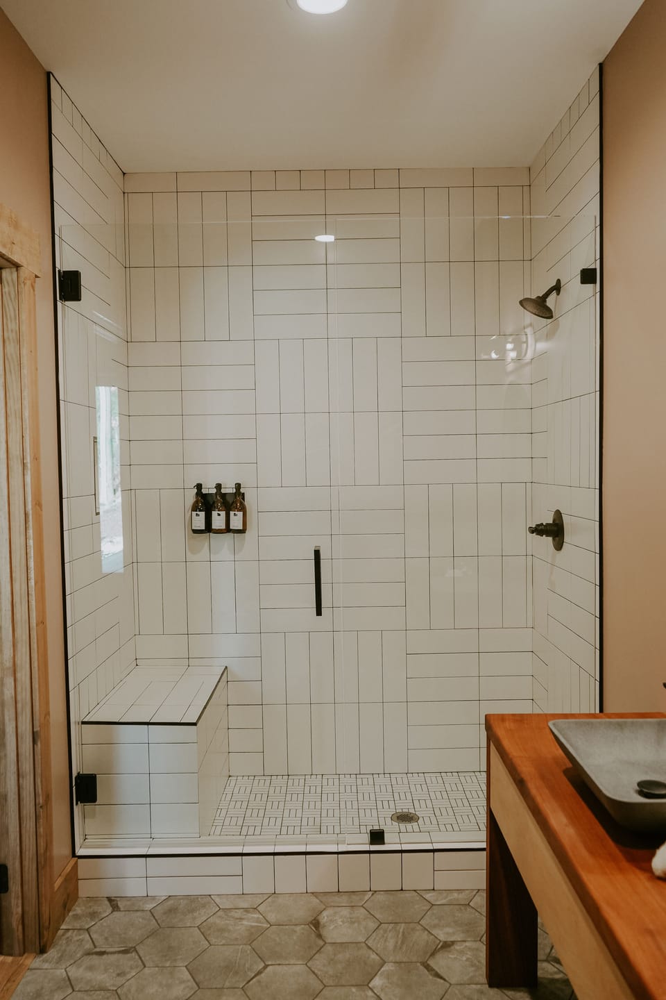 Luxury Single Room | Bathroom | Shower, free toiletries, hair dryer, bathrobes
