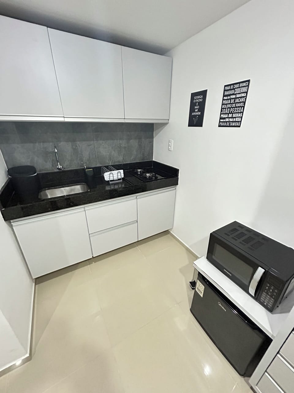 Apartment | Private kitchen | Mini-fridge, microwave, stovetop, blender