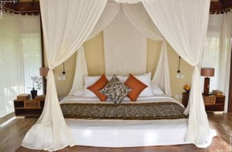 Beachfront Villa Menjangan (Snorkeling Included) | Premium bedding, pillowtop beds, minibar, in-room safe