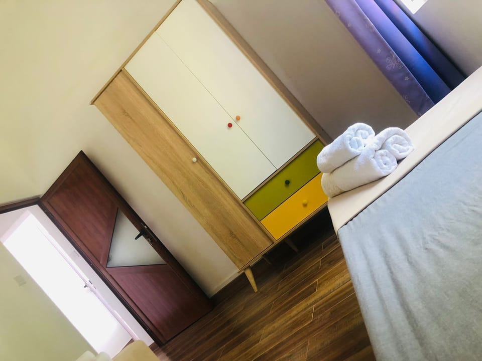 2 bedrooms, blackout drapes, iron/ironing board, WiFi (free)