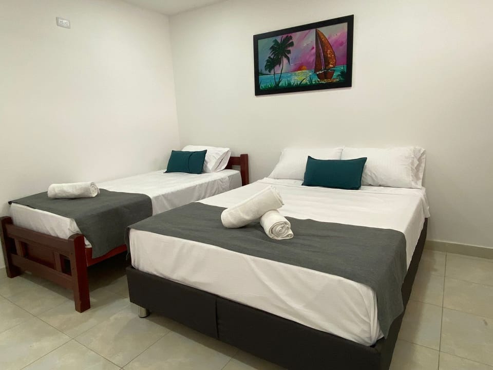 Standard Triple Room, Private Bathroom | WiFi (free)