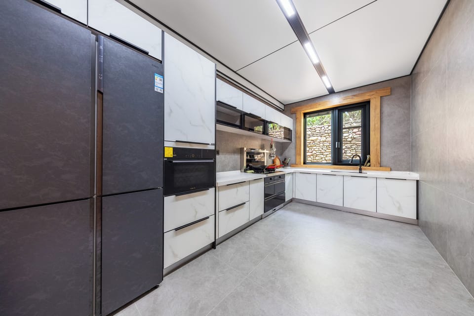 Luxury Villa, 3 Bedrooms, Garden View | Private kitchen | Eco-friendly cleaning products, paper towels