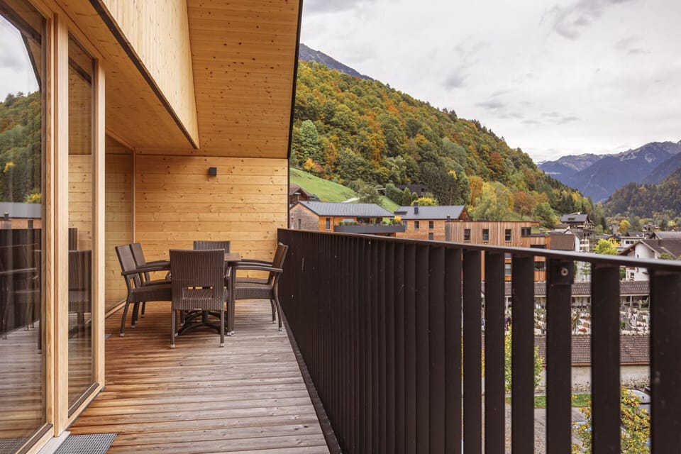 Apartment | Outdoor dining