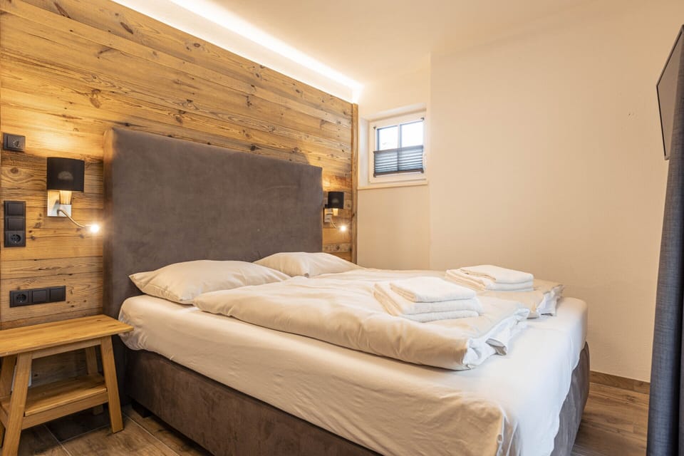 House | 4 bedrooms, bed sheets