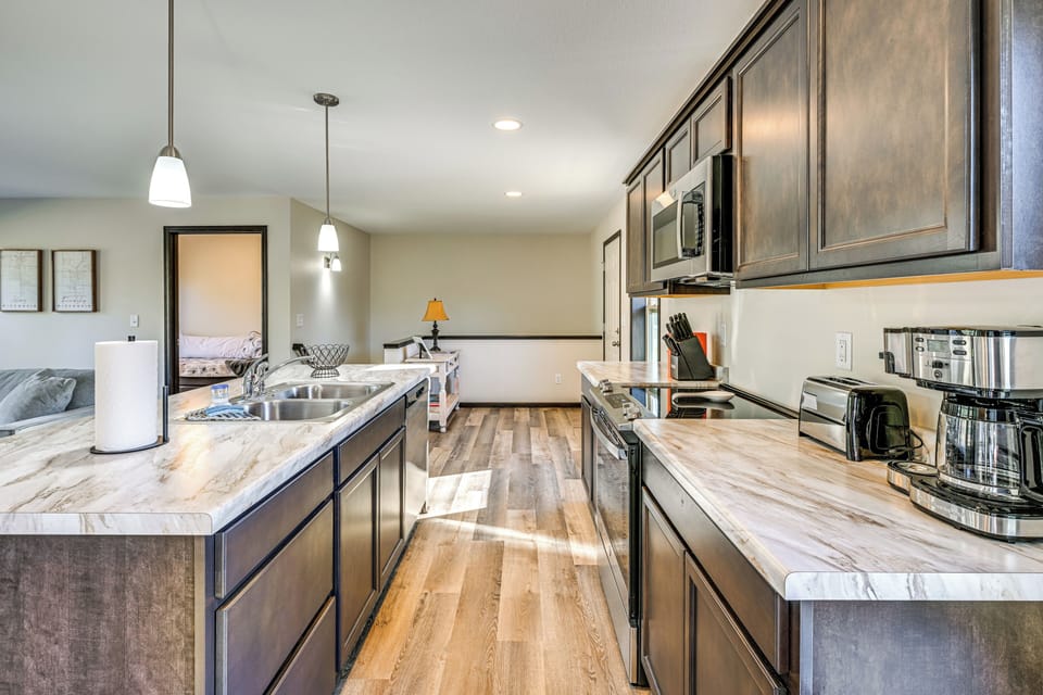 House (3 Bedrooms) | Interior