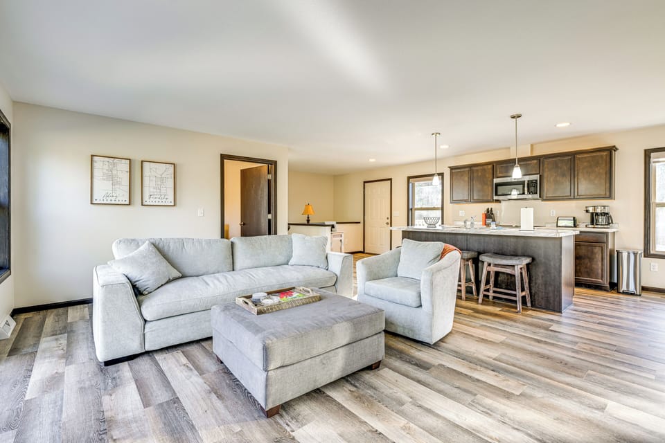 House (3 Bedrooms) | Interior