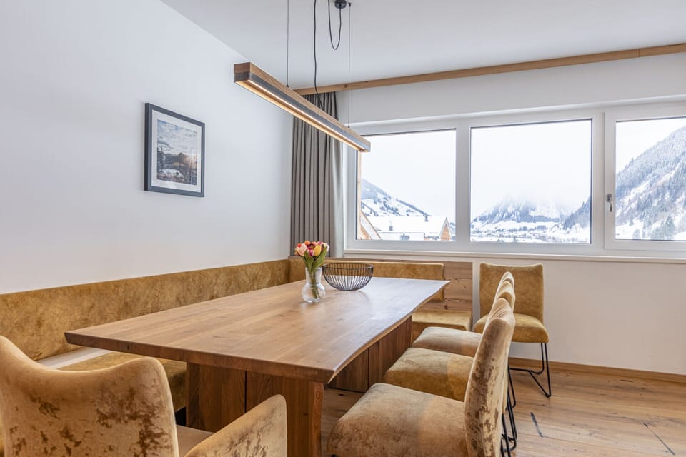 Apartment | Dining