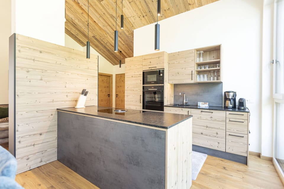 Apartment | Private kitchen | Cookware/dishes/utensils