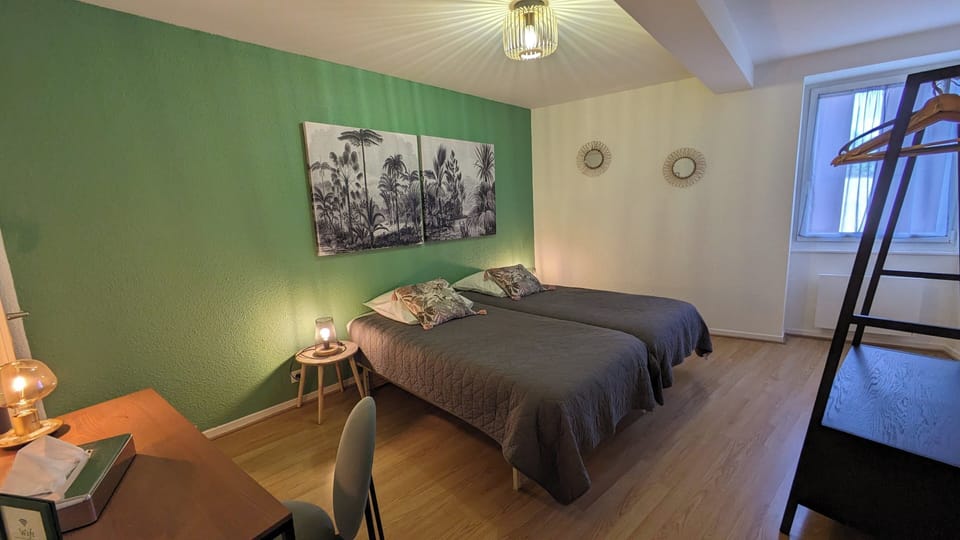 Classic Twin Room, 2 Twin Beds, Hill View | WiFi (free), individually decorated