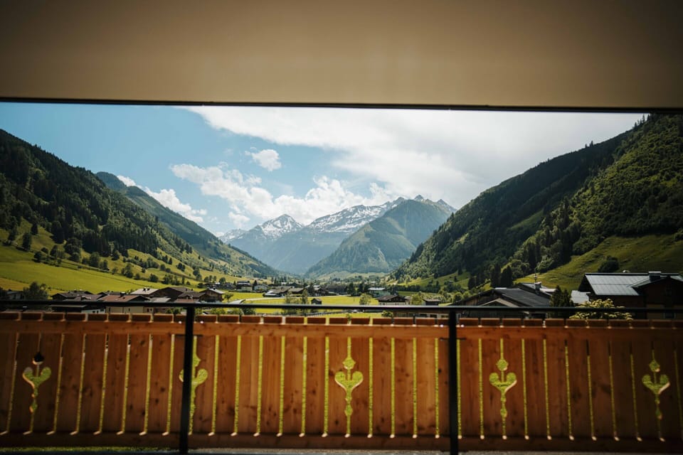 Apartment | Balcony