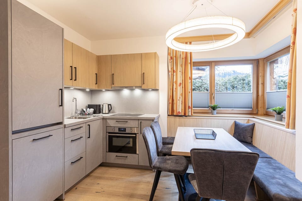Apartment | Private kitchen | Cookware/dishes/utensils