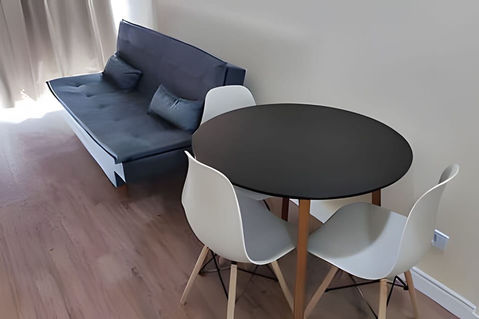 Superior Apartment | Dining