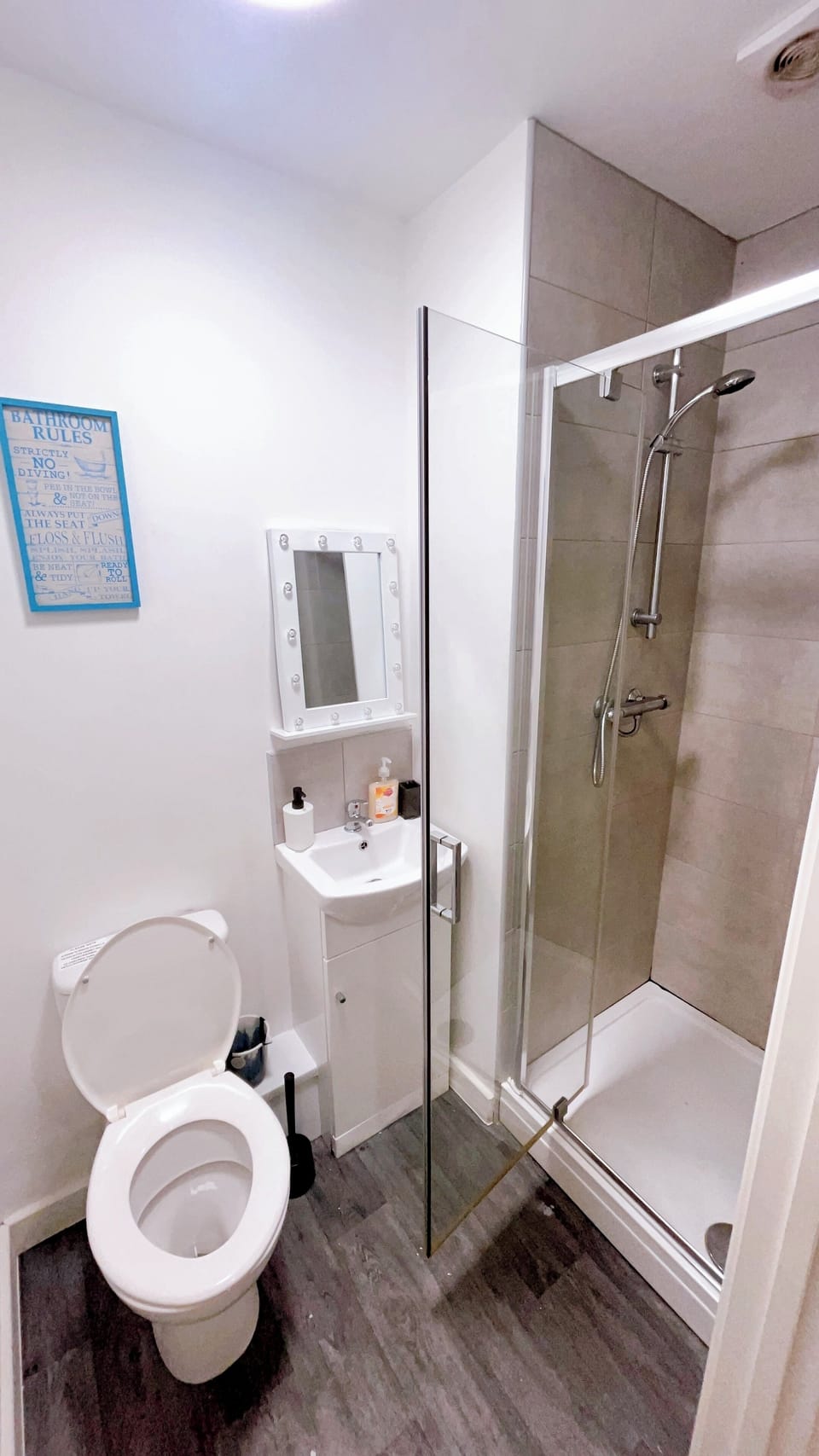 Shared Dormitory, 1 Bedroom, Smoking, Balcony | Bathroom