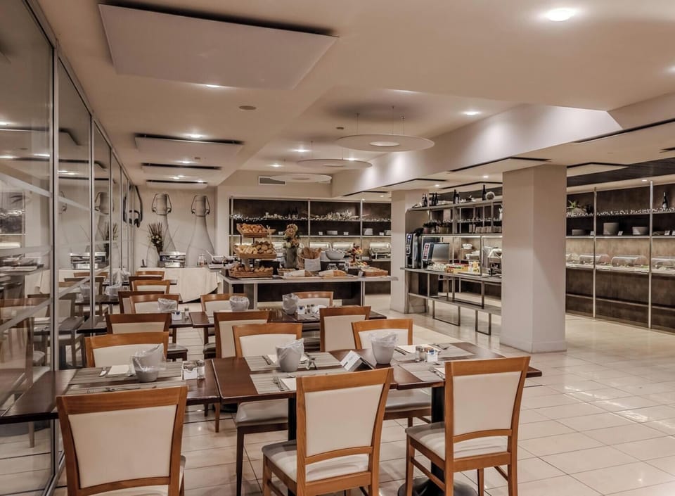 Food court