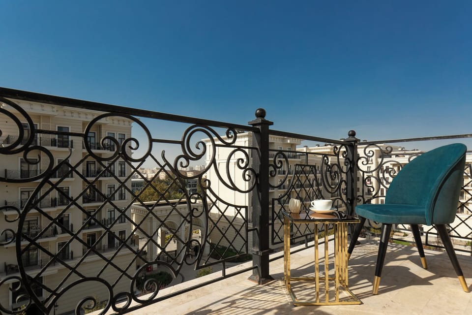Luxury Apartment, Balcony, Park View | Balcony view